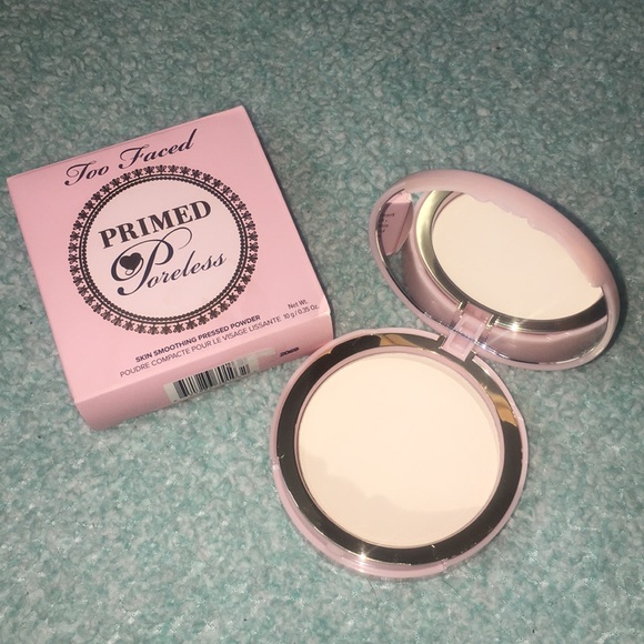 Too Faced | Primed Poreless Pressed Powder - Picture 7 of 8